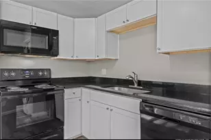 216 Treadway Ct, Fayetteville, NC 28311 - Photo 12