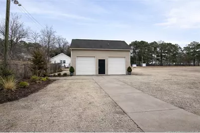 7670 Raeford Road, Fayetteville, NC 28304 - Photo 2