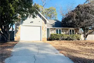 7236 Shady Grove Ln, Fayetteville, NC 28314 - Photo 2