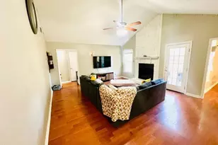 7236 Shady Grove Ln, Fayetteville, NC 28314 - Photo 2