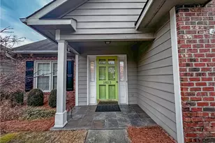 1813 Stetson Ln, Fayetteville, NC 28304 - Photo 8