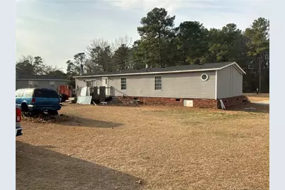 5837 Parkton Road, Hope Mills, NC 28348 - Photo 2