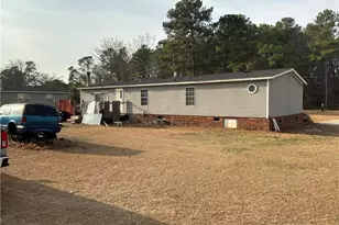 5837 Parkton Rd, Hope Mills, NC 28348 - Photo 2