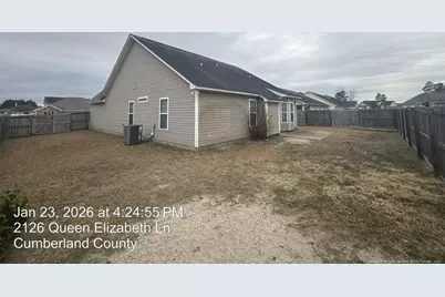 2126 Queen Elizabeth Lane, Hope Mills, NC 28348 - Photo 2