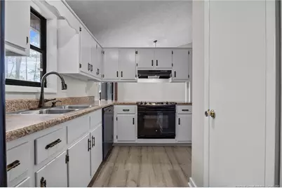 6486 Kelmscot Court, Fayetteville, NC 28303 - Photo 10