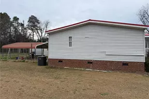 1998 Lewis McNeill Rd, Red Springs, NC 28377 - Photo 2