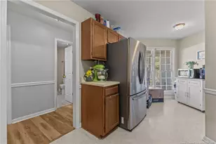 438 Georgetown Cir, Fayetteville, NC 28314 - Photo 6