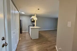 1128 Southwood Dr, Fayetteville, NC 28304 - Photo 2