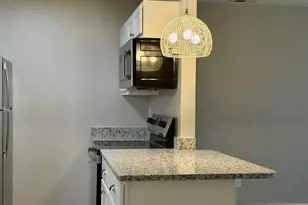 1128 Southwood Dr, Fayetteville, NC 28304 - Photo 4