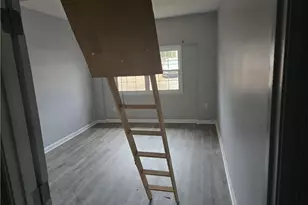 195 Gladiola Dr, Spring Lake, NC 28390 - Photo 6