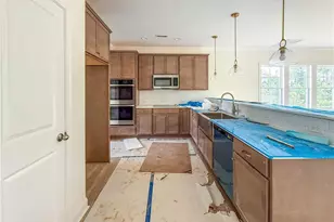 685 Cresswell Moor Wy Lot 8, Fayetteville, NC 28311 - Photo 4