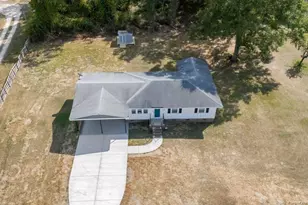 4066 Hummingbird Pl, Fayetteville, NC 28312 - Photo 4