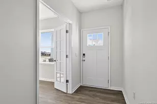 304 Maddox Dr, Aberdeen, NC 28315 - Photo 2