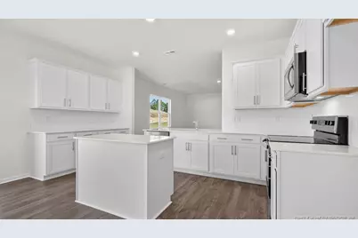 304 Maddox Drive, Aberdeen, NC 28315 - Photo 8