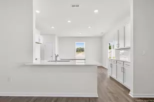 304 Maddox Dr, Aberdeen, NC 28315 - Photo 12