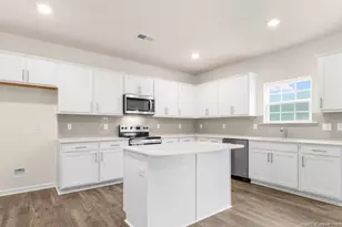 1025 Misty Creek Dr, Aberdeen, NC 28315 - Photo 14