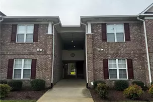 1811 Balmoral Dr, Fayetteville, NC 28304 - Photo 1