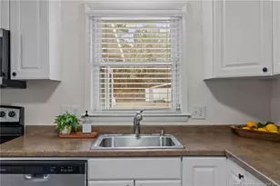 6138 Lexington Dr, Hope Mills, NC 28348 - Photo 26