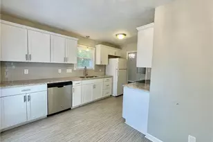 820 Anarine Rd, Fayetteville, NC 28303 - Photo 10