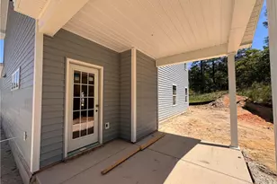 298 Rough Rdg Trl, Aberdeen, NC 28315 - Photo 26
