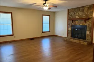 7098 Calamar Dr, Fayetteville, NC 28314 - Photo 4