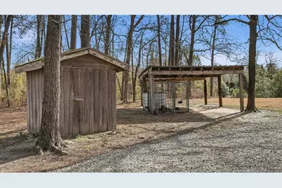 10765 Barker Ten Mile Road, Saint Pauls, NC 28384 - Photo 38