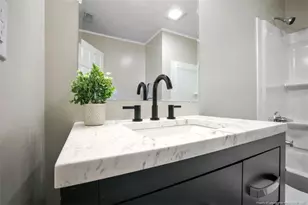 2031 Corrinna St, Fayetteville, NC 28301 - Photo 24