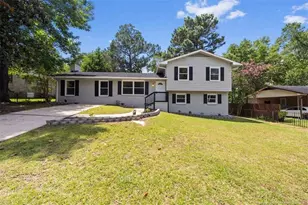 2031 Corrinna St, Fayetteville, NC 28301 - Photo 2