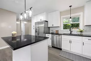 2031 Corrinna St, Fayetteville, NC 28301 - Photo 8