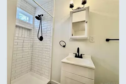 313 N Moore Street, Sanford, NC 27330 - Photo 14