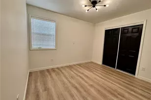 313 N Moore St, Sanford, NC 27330 - Photo 12