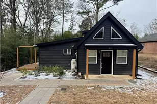 313 N Moore St, Sanford, NC 27330 - Photo 1