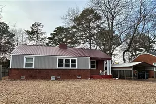 219 N Wright St, Raeford, NC 28376 - Photo 1