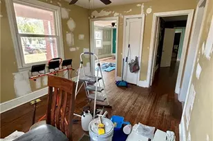 219 N Wright St, Raeford, NC 28376 - Photo 6