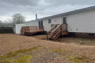 7353 April Dr, Fayetteville, NC 28314 - Photo 2