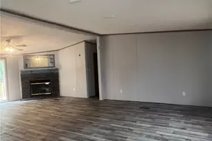 7353 April Dr, Fayetteville, NC 28314 - Photo 6