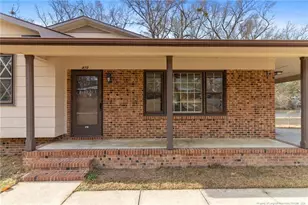 410 Lansdowne Rd, Fayetteville, NC 28314 - Photo 6