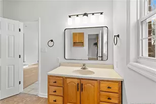 410 Lansdowne Rd, Fayetteville, NC 28314 - Photo 26