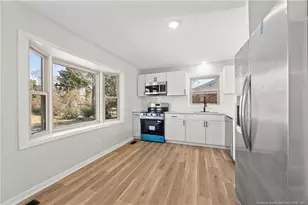 5629 Carson Dr, Fayetteville, NC 28303 - Photo 8