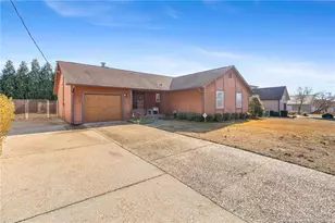 1236 Bromley Dr, Fayetteville, NC 28303 - Photo 4