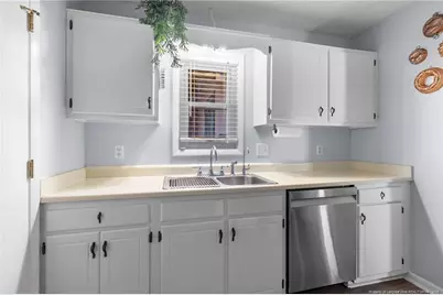 1236 Bromley Drive, Fayetteville, NC 28303 - Photo 16