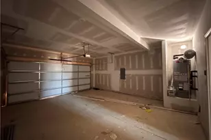 244 Rough Rdg Trl, Aberdeen, NC 28315 - Photo 10