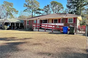 728 Rockwood Dr, Fayetteville, NC 28311 - Photo 2