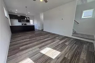 130 Jenkins St, Dunn, NC 28334 - Photo 2