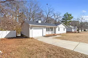 937 Kennesaw Dr, Fayetteville, NC 28314 - Photo 2