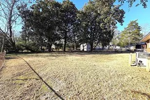 1008 Hope Mills Rd, Fayetteville, NC 28304 - Photo 10