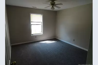 593 Countrytown Drive, Hope Mills, NC 28348 - Photo 6