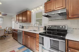 5219 Redwood Dr, Fayetteville, NC 28304 - Photo 20