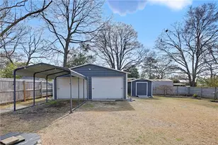 5219 Redwood Dr, Fayetteville, NC 28304 - Photo 44