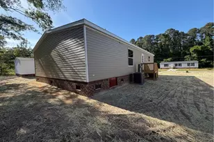 4056 Lodge Dr, Wade, NC 28395 - Photo 12